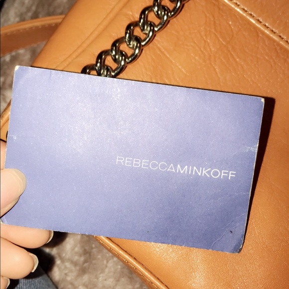 I’m selling my Rebeccaminkoff crossbody bag 🧡 - Picture 6 of 7